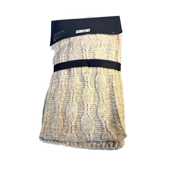 Universal Thread Womens Cable Knit Beanie & Scarf Set Winter Accessories Cream - Picture 5 of 8